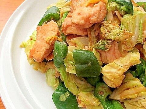 ご飯がすすむ♪鷄むね肉と野菜のピリ辛味噌炒め